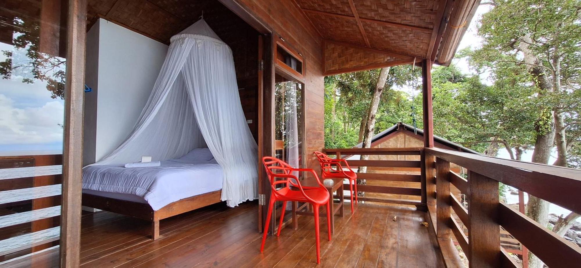 סבאנג Treetop Guesthouse And Bungalows מראה חיצוני תמונה